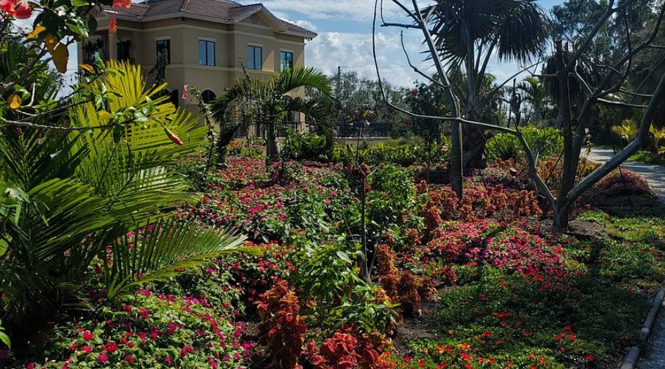 Peace River Botanical and Sculpture Gardens, United States